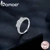 Wedding Rings BAMOER 1.1CTTW Round Moissanite Ring for Women White Gold Plated D Color VVS1 Lab Diamond 925 Sterling Silver Engagement Ring 240419