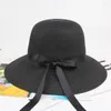 Berets Korean Bow Straw Hat Foolda Summer Sun Ochronę Big Brim