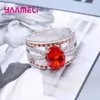 Klusterringar elegant charmig stil röd runda kristall sten ring geometriska party ceremoni tillbehör 925 sterling silver för kvinnor