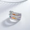 Clusterringen Stl Zhen Chengda's originele gepersonaliseerde lijnen omringen een brede editie van pure zilveren ring met dames micro -ingelegd