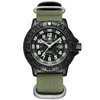 Zegarstka Dodaje najlepsze męskie zegarek wojskowy Luminous Tube Nylon Pasp zegar Luksusowy sporty ze stali nierdzewnej Mężczyźni kwarcowe Moda na rękę