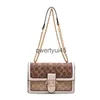 Cross Body 2024 New Crossbody Small Bag à la mode et polyvalente Sac de chaîne d'épaule Luxe Luxury Small Square Sac Femme minoritaire H240419