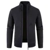 Prilleurs pour hommes Pringer Hiver Mens Pull Cardigan 2024 Fashion Men Slim Fit Stand Col Collier Zipper Tricot Male Pure Color Veste