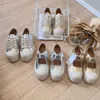 Sıradan Ayakkabı Tasarımcı Ayakkabı Kadın Platformu Vintage Trainers Sneakers Gold Lace Up Boyut 36-40 Klasik Gai Altın Beyaz