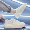 Casual schoenen Ademend student sneakers veelzijdige trend trend heren sportbord mannelijke platte tennis zapatillas hombre