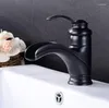 Torneiras de pia do banheiro estilo estilos de capa preta de uma alça única de cor de cor de cor fria e misturadora B544
