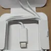 OEM 인 이어 iPhone 15 USB C 이어폰 와이어 이어 버드 이어폰 스테레오 유선 헤드폰 원격 제어 헤드 컨트롤 아이폰 15 Pro Max 및 iPhone 14 13 12 11 소매 상자