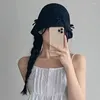 Berets Summer Spring Crochet Bucket Hat Woman Commutes Camping Taking Po Handmade Floppy With Bowknot Decals For Girl