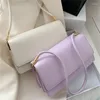 Sacs à bandouliers Soft Pu Leather Baguette pour femmes Soumps Sac aisse simple sacs à main femelles tendance de voyage solide