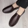 Casual Shoes Men Business Formal Projektanci skóry dla prostej pracy biurowej