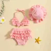 Endelar Ewodos Summer Swimsuit för småbarn och flickor Bikini Set Cute Baby Suspender Neck Top+skiktade veckade shorts+hatt baddräkt Set Q240418