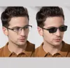Gli occhiali da sole evocano gli occhiali di miopia Pochromic per guidare il camaleonte di transizione cambio in una riflessione anti -polare grigia11118688