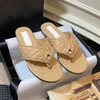 Designer Women Platform Slippers Zomer Sandalen Flip-Flops Luxury Brand Casual Beach Flat Base Dia's Fashion Lederen Slipper Maat 35-40