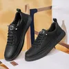 Sapatos casuais da moda de couro genuíno masculino, sola grossa de montanhismo externo, esportes brancos simples