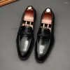 Klänningsskor designer mode mens loafers äkta läder handgjorda svartbrun casual affärsfest bröllop mäns skor