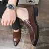 Casual Shoes Men's Business Formal Leather Pointed Brown Foot som täcker svart klassisk brittisk bankett äktenskapsdräkt