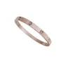 Bracelet en diamant Design Hommes et femme pour la vente en ligne Tempérament de diamant complet en ligne féminine 18K Rose Gold Simple