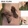 Tanzschuhe 2024 Mode Sommer -Frauenstiefel Schnürung High Heel Fisch Mund Cool sexy Leopard dünne spitze gelegentliche Sandalen