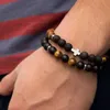 Chaîne 2pcs / ensemble Bracelet perlé Men 8 mm Lava Tiger Eye Stone Bead Charm Men Bracelet Bracelet Bijoux Cadeau Pulsera Hombre D240419