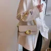 Designer de bolsa vende bolsas de marca feminina quentes a 55% de desconto novo bolsa simples e elegante de um ombro de um ombro de bolsas femininas