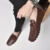 Scarpe casual di alta qualità uomini in pelle genuina morbida mocassini phirini comodi comodi guidare grandi dimensioni 36-47