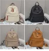 Rucksack Womens 2024 Echtes Ledertasche lässig weiche Kaufpferd mit großer Kapazität Trendy