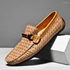 Casual schoenen herenleer slip op elegante mannen mocassins designer loafers ademende boot Italiaanse zapatos hombre