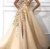 Champagne Split Robes de bal 2022 Femme Party Night Long Vestidos Gala Appliques dentelle Fleurs Robe de soirée Aline Robe de Soiree C5308703