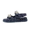 Prachtige Denim Rhinestone Magic Stick Sandals Dames Summer Luxury merk Designer Dia's Flat Heel Maat 35 tot 40
