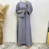 Abbigliamento etnico Set musulmano Sunsaleve senza maniche e cardigan abiti a due pezzi Abaya aperti per donne Dress Dubai Abayas