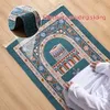 Muzułmański kult dywany koc modlitewny Mat Chenille Islamski przenośna tkanina klęcząca koc dom Eid Decor Ramadan Gift Kościół przybory 240409