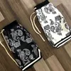 Męskie spodenki 2022 HARAJUKU Strtwear Shorts Mężczyzn Mężczyzny wzór bandana moda letnie spodenki Hip Hop swobodne dna Elastic Wais Man Casual Pants T240419