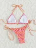 Boho Flower Bikini Ensemble pour femmes Imprimé floral Baigniers à motifs bleus Bohemian Style Halter Neck Strap de maillot de bain 240416