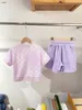 Fashion Baby Tracksuits Mädchen kurzärmeliger Anzug Kinder Designer-Kleidung Größe 100-160 cm Pink-und weiße Streifen T-Shirt und Shorts 24APRIL