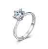 Mulheres clássicas de platina de platina 18k banda de ensino de casamento solitário anéis jóias de moda de cristal austríaco para W7211741
