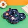 Sandals Summer 2022 New Childrens Hole Garden Shoes Boys Girls Baby Indoor Anti-skid Soft Bottom Slippers Outdoor Beach Sandals 240419