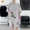 Летнее мужское спортивное костюм Япония мультипликационная одежда Хип -хоп Рок Случайный короткий костюм Cool Printed Вафель