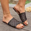 Pantofole 2024 Donne a punta da esterno scarpe pianeggianti lady estate mesh sandals da spiaggia donna infrasola