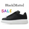 2024 Ny designer casual mens kvinnor skor plattform sneakers läder mocka veet lägenheter snörning chaussur de espadrill chaussures sporttränare tränare