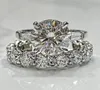 Виктория роскошные ювелирные изделия 925 Серебряные серебряные кольца круглое из -за больших белых топаз CZ Diamond Gemstones Женщины свадебные свадебные байдальные RIN6099646