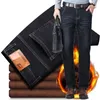 Jeans masculinos 2024 Men Fashion Winter Color Black Slim Fit Strench Gross Velvet Pants Warm Denim Casual Fleece Troushers Masculino