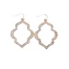 Boucles d'oreilles en peluche de mode personnalisée Femelles à la mode marquées marocèmes marocains bijoux métalliques plus rapides concept de conception en gros supportel