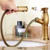 Rubinetti del lavandino da bagno rubinetto del bacino in bronzo finito in ottone totale e acqua tira fuori maniglia singola ponte mobili di miscelatore antico tocchi