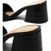 Hausschuhe Open-Toe Square Head Echtes Leder Low Heel Frauen Gummi lässig schwarze Sandale elegantes Strand Haus großer Schuhe Sommer