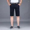 Shorts masculins 2024 Été Slim Fit Straight Tube Business Color Couleur Pantalon Middle Pantal