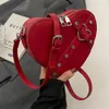 Bolso de hombro de cadena de cadena y2k vintage Corazón en forma de bolso Red Pu Leather Gothic Fashion Fashion Mujeres Crossbody 240416