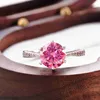 Anneaux de mariage 1/2/3 Carat Pink Moisanite Ring For Charm Lady Pass Diamond Test Sterling 925 Silver Wedding Party Party For Women Gifts 240419