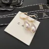Kolczyki luksusowe pozłacane kolczyki projektanty projektantów wysokiej jakości kolczyki dla charyzmatycznych dziewcząt wysokiej jakości biżuteria wisiorki pudełka urodzinowe prezenty urodzinowe