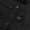 メンズジャケットデザイナーハイバージョン2024早春のラグジュアリーファッションPホームリサイクルナイロンワークジャケット男性と女性の機能LP7O用の複数のポケット付き