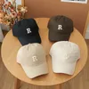 Kogelcaps groot formaat 62 cm unisex casual honkbal vaste kleur letter r outdoor riding head cap voor mannen 4 seizoen slijtage katoenen hoed mannelijk